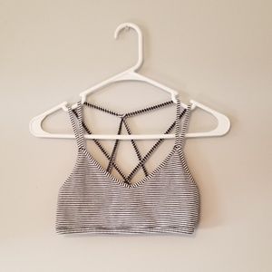 Striped Cross Back Sports Bra